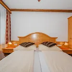 Apartment Landhaus Armstorfer *